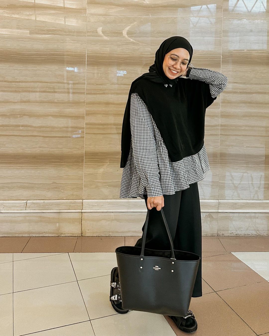Baju One Set Kanaya Styling by Avie
