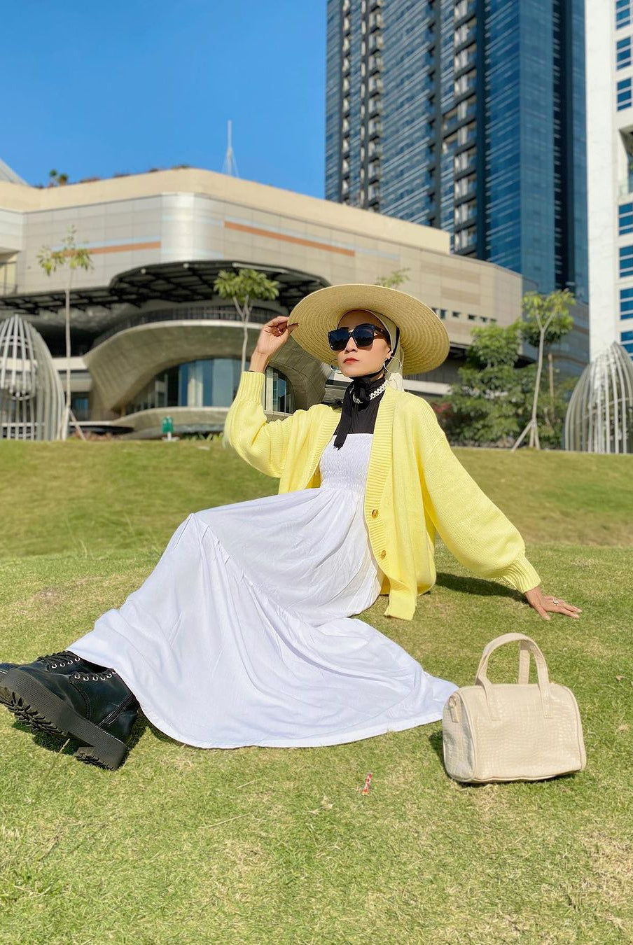 Camia Loose Cardigan Styling by Viki Fitria