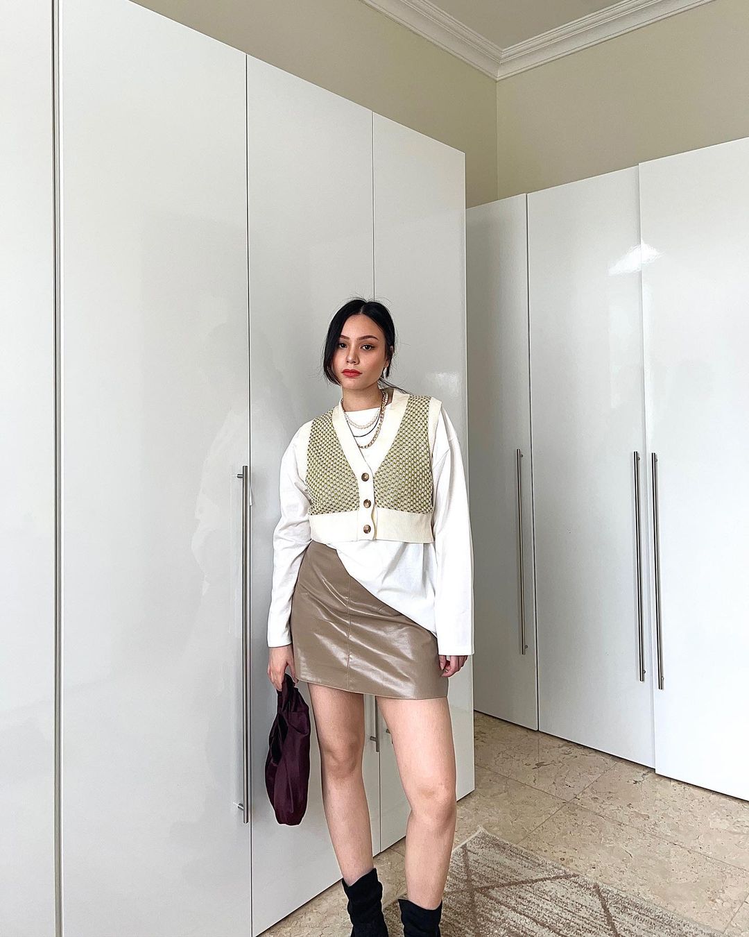 Baju One Set Caralyn - Styling by Adifa Nadira