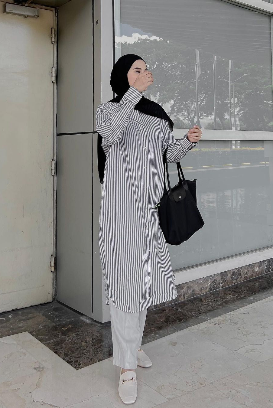Shirt Dress Sugi Band Collar Styling by Anggita Kusuma Dewi