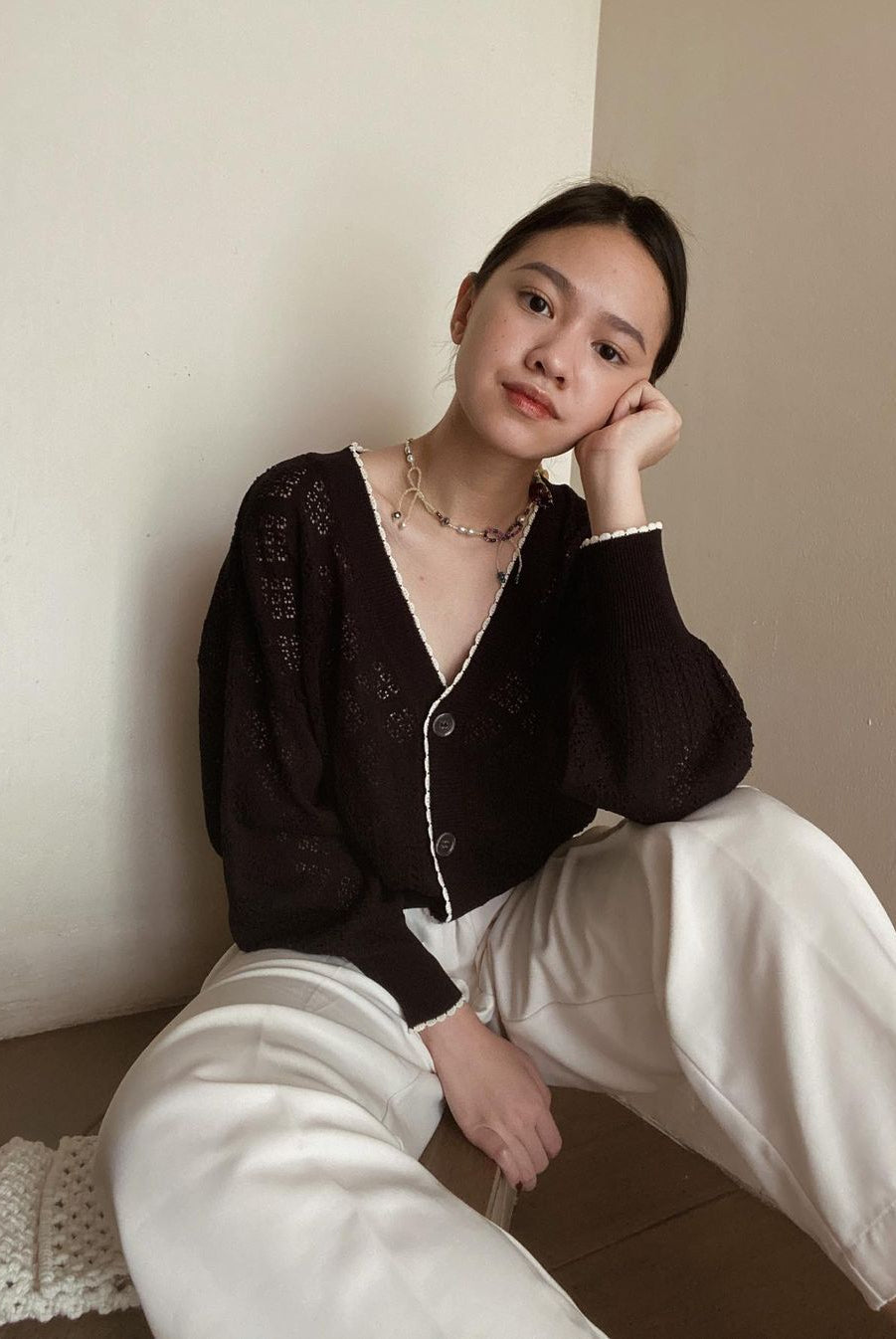 Cardigan kekinian Cameron Openwork - Styling by Michelle Gunawan