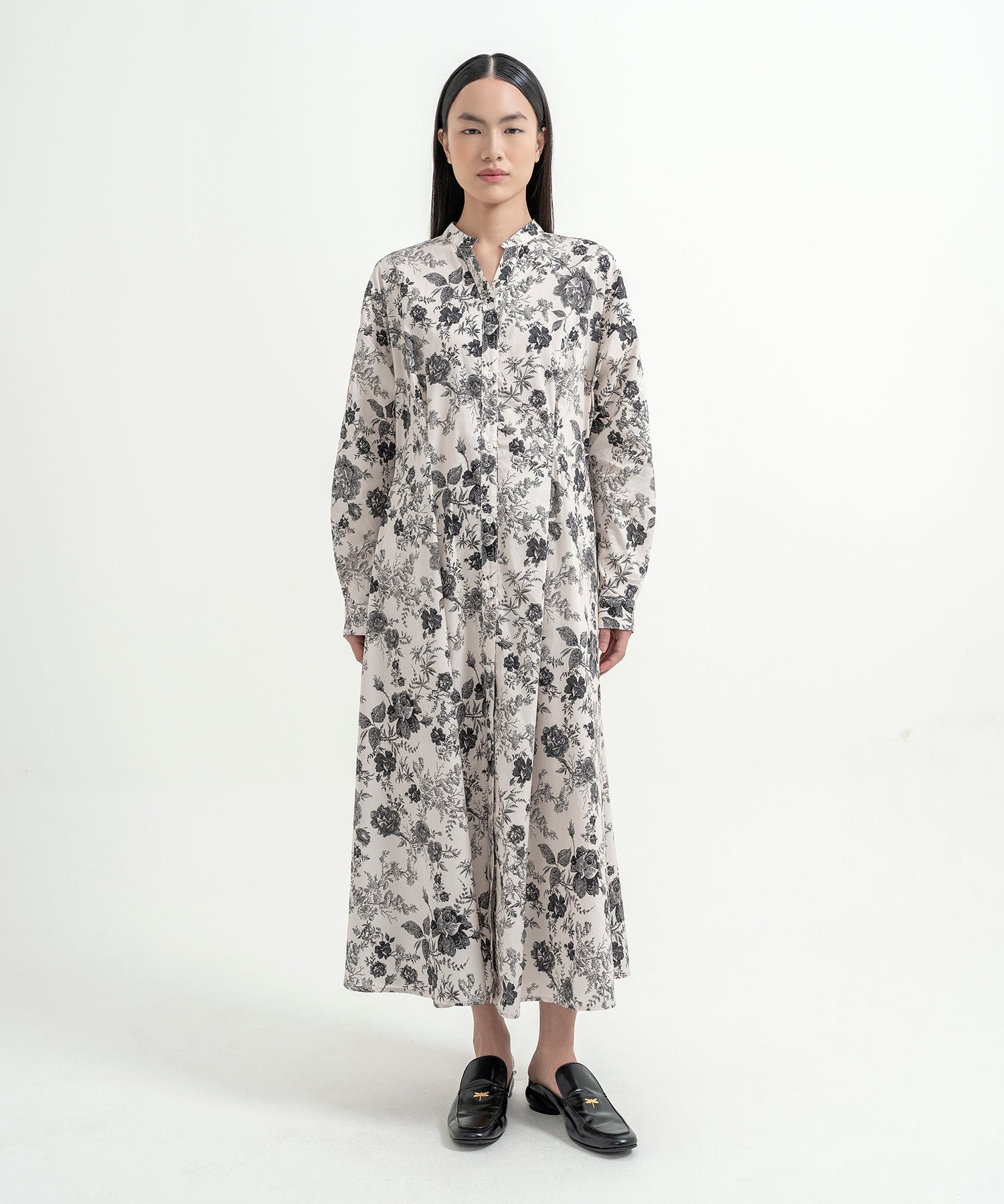 Ireshi Floral Printed Dresss - Flower Navy - Bown