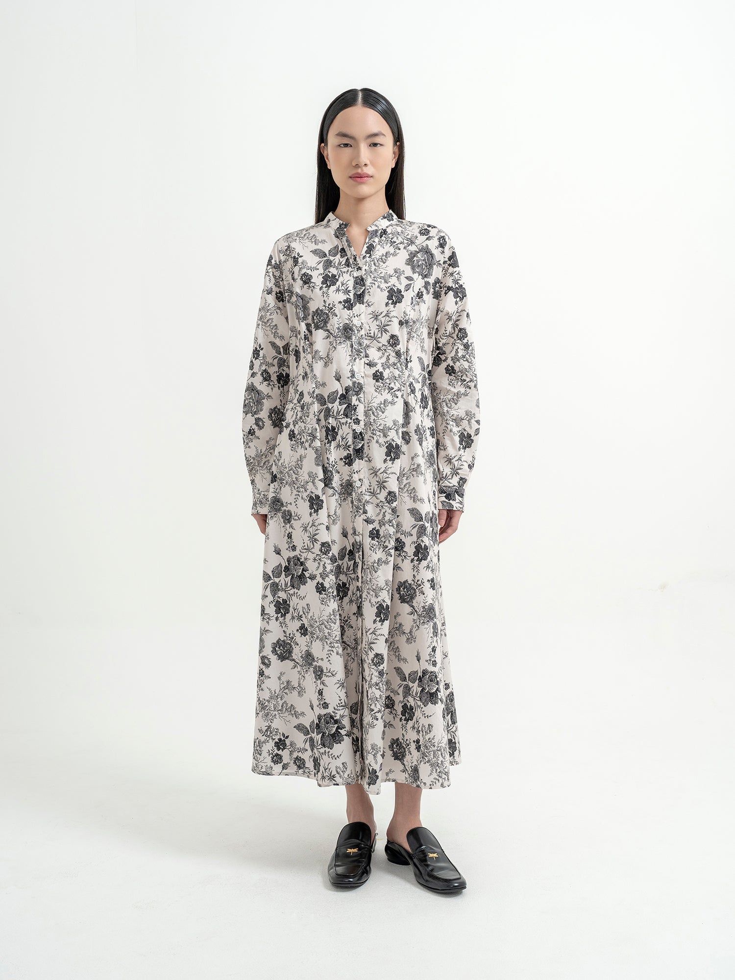 Ireshi Floral Printed Dresss - Flower Navy - Bown