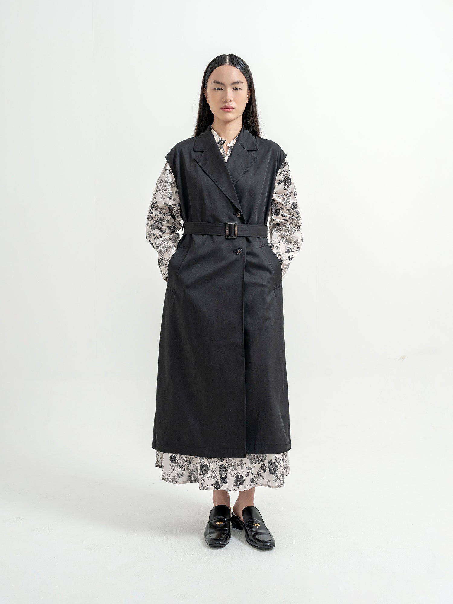 Neida Sleeveless trench Jacket - Light Beige - Bown