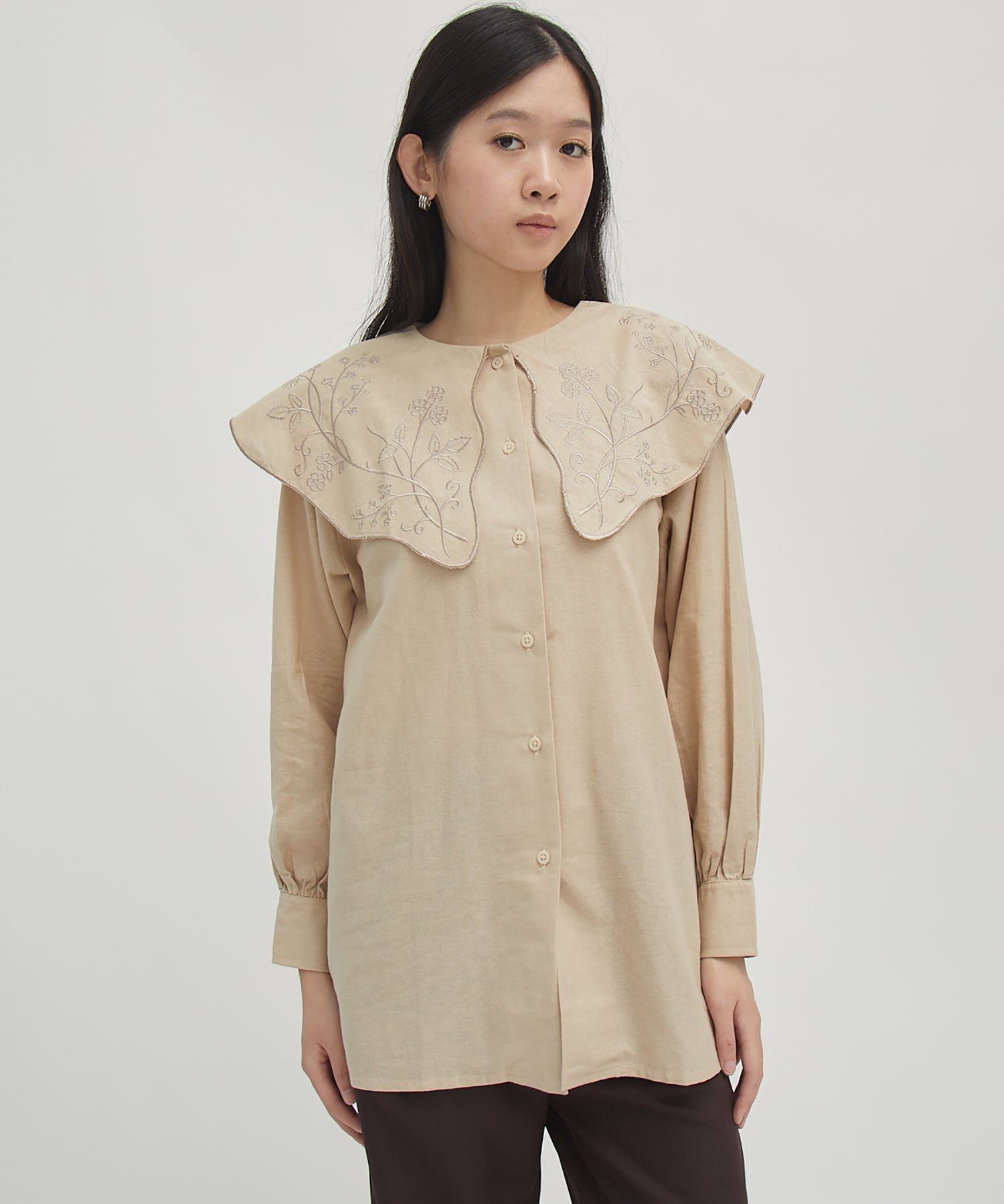 Noura Embroidery Collar Blouse - Beige - Velvet at Bobo