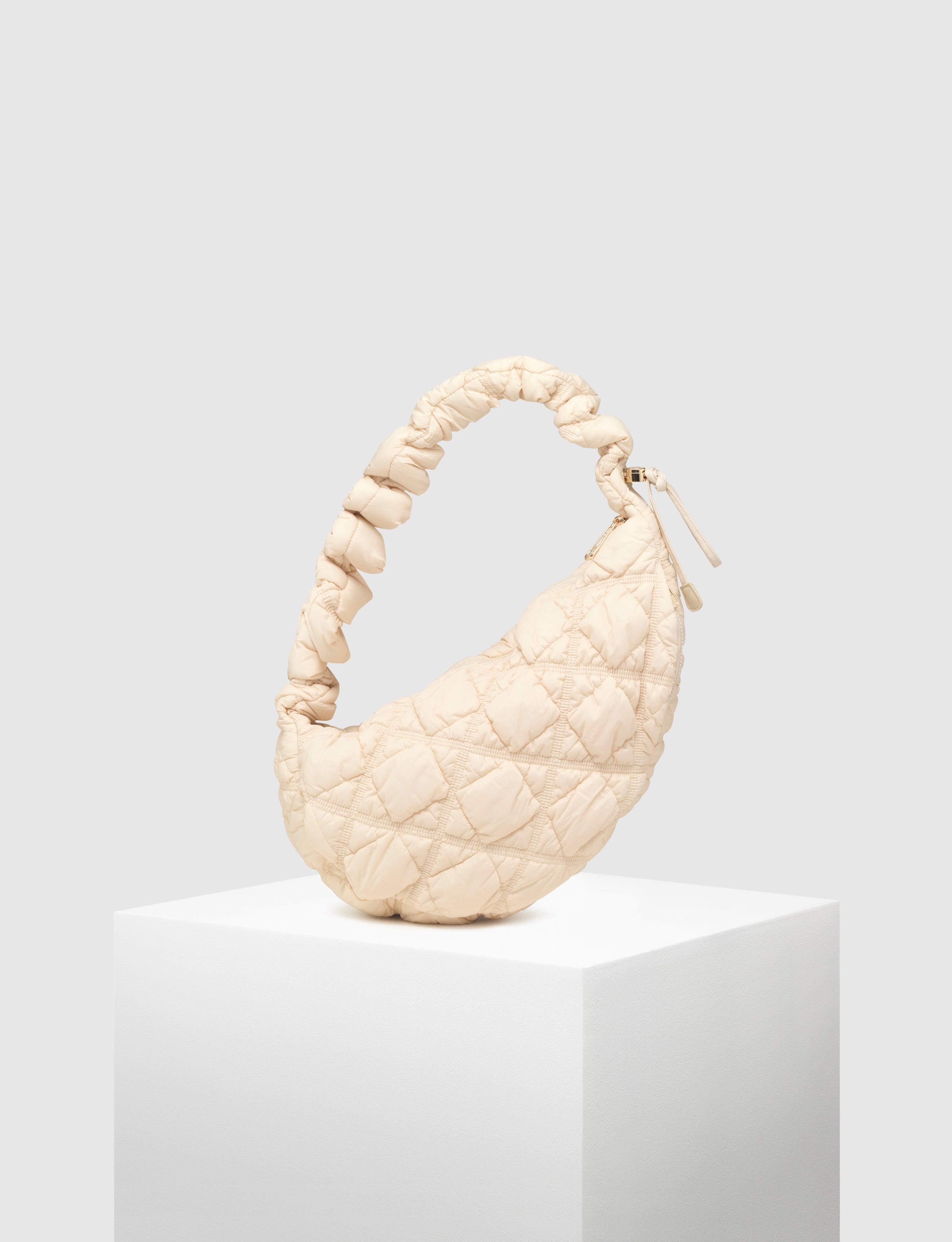 Carlyn Bag Korea - Cozy L - Gold: "Gold Cozy L Bag"