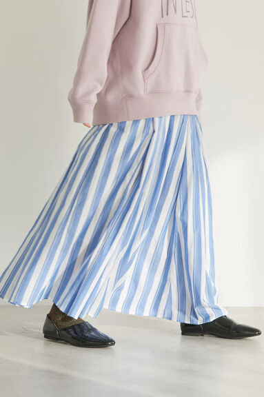 Rok Lebar Sekai Fluffy Gather Skirt Bobo Tokyo