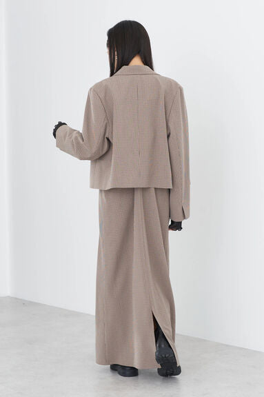 Blazer Pendek Wanita Eikyuu Short Tailored Jacket