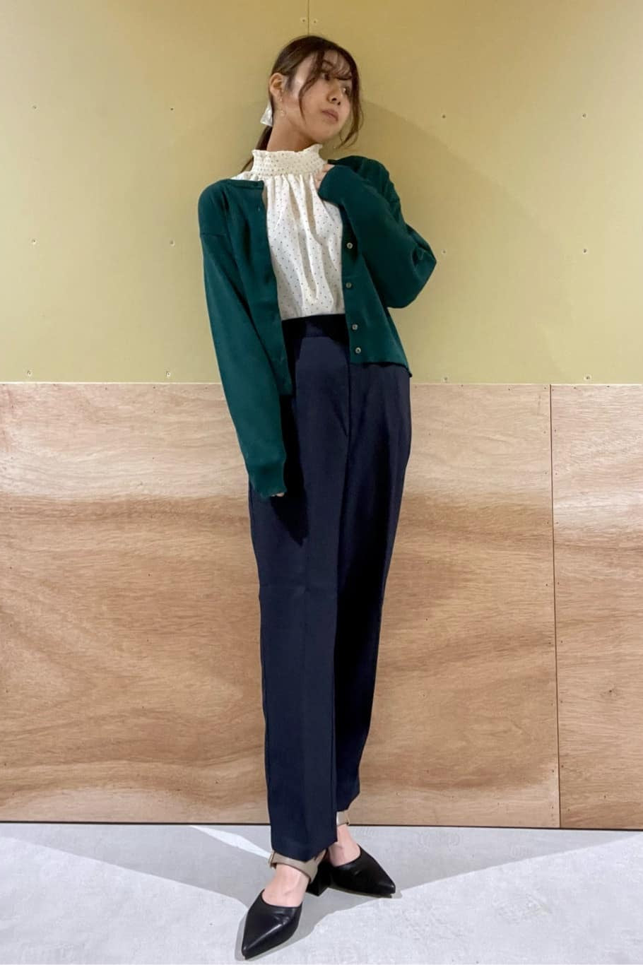 Celana Lipit Tapered Wanita Seiritsu Pants
