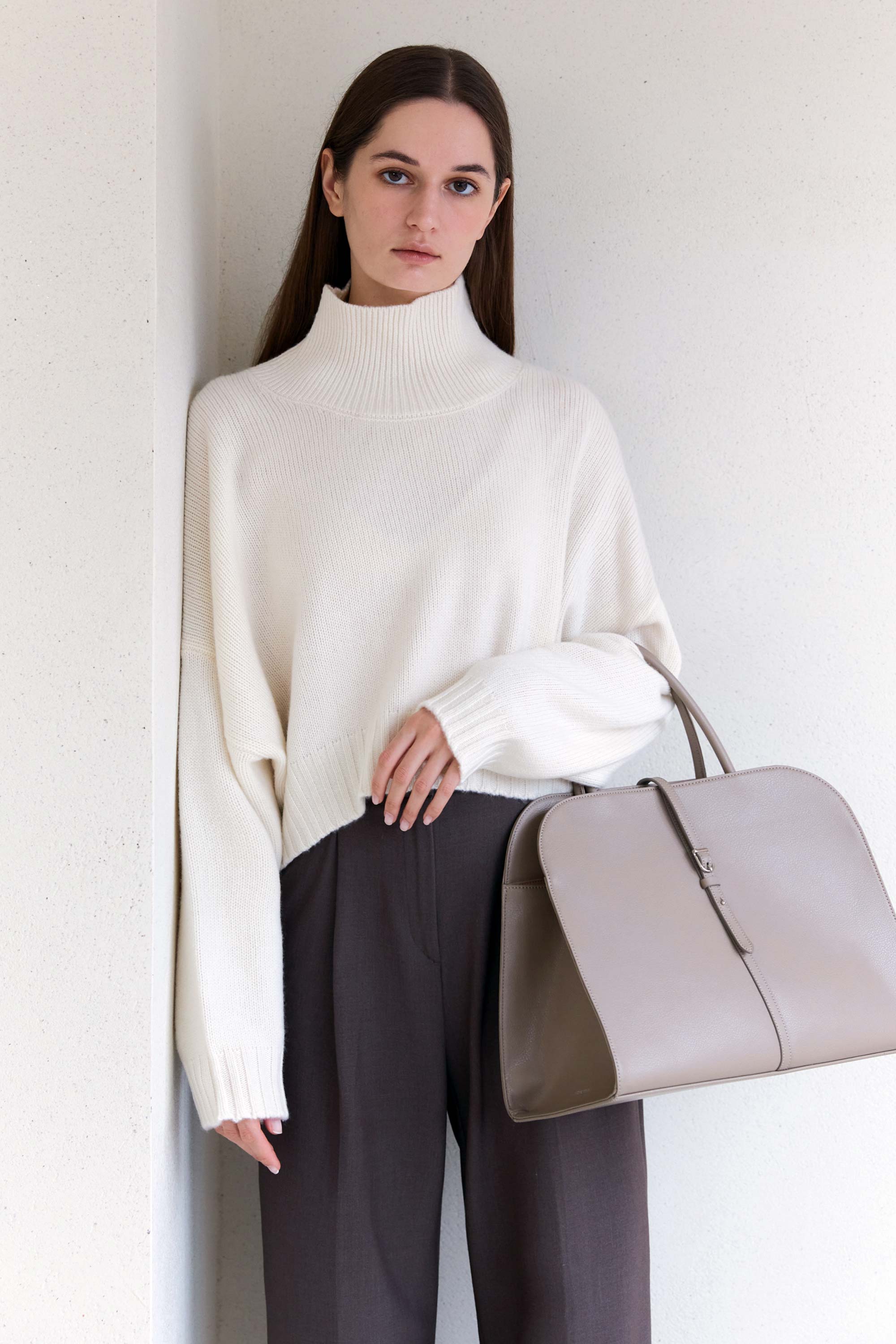 【MONOROW♥] BLANC LARGE BAG ETOUPE Jual Monorow Blanc Large - Etoupe Original 2025 | ZALORA