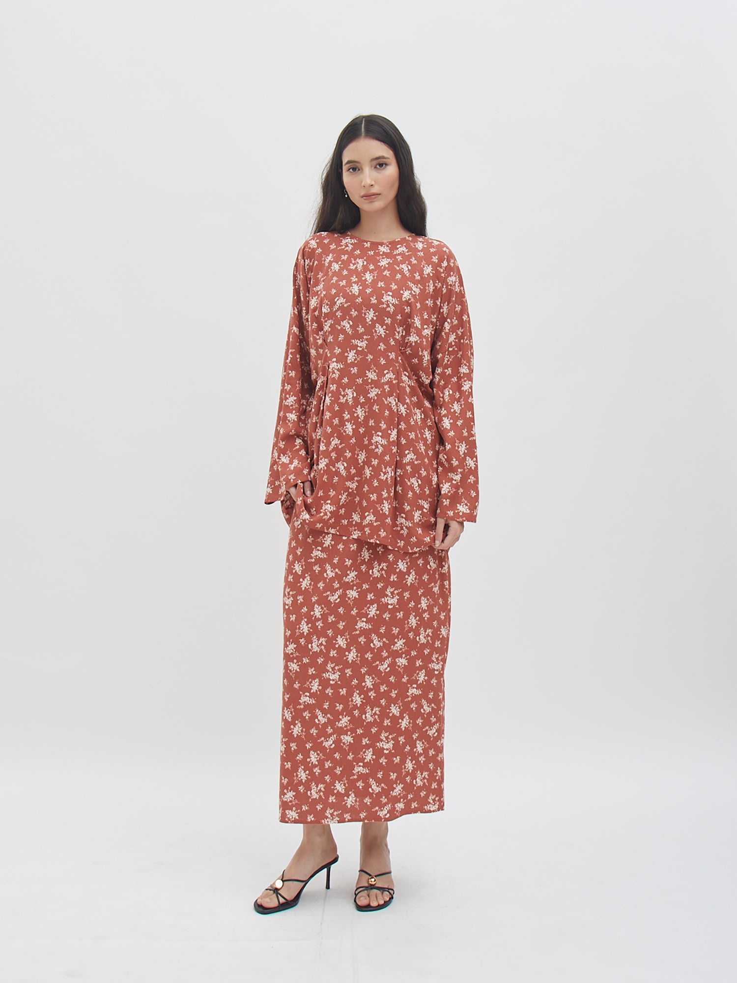 Neima SET - Light Brown - Velvet at Bobo