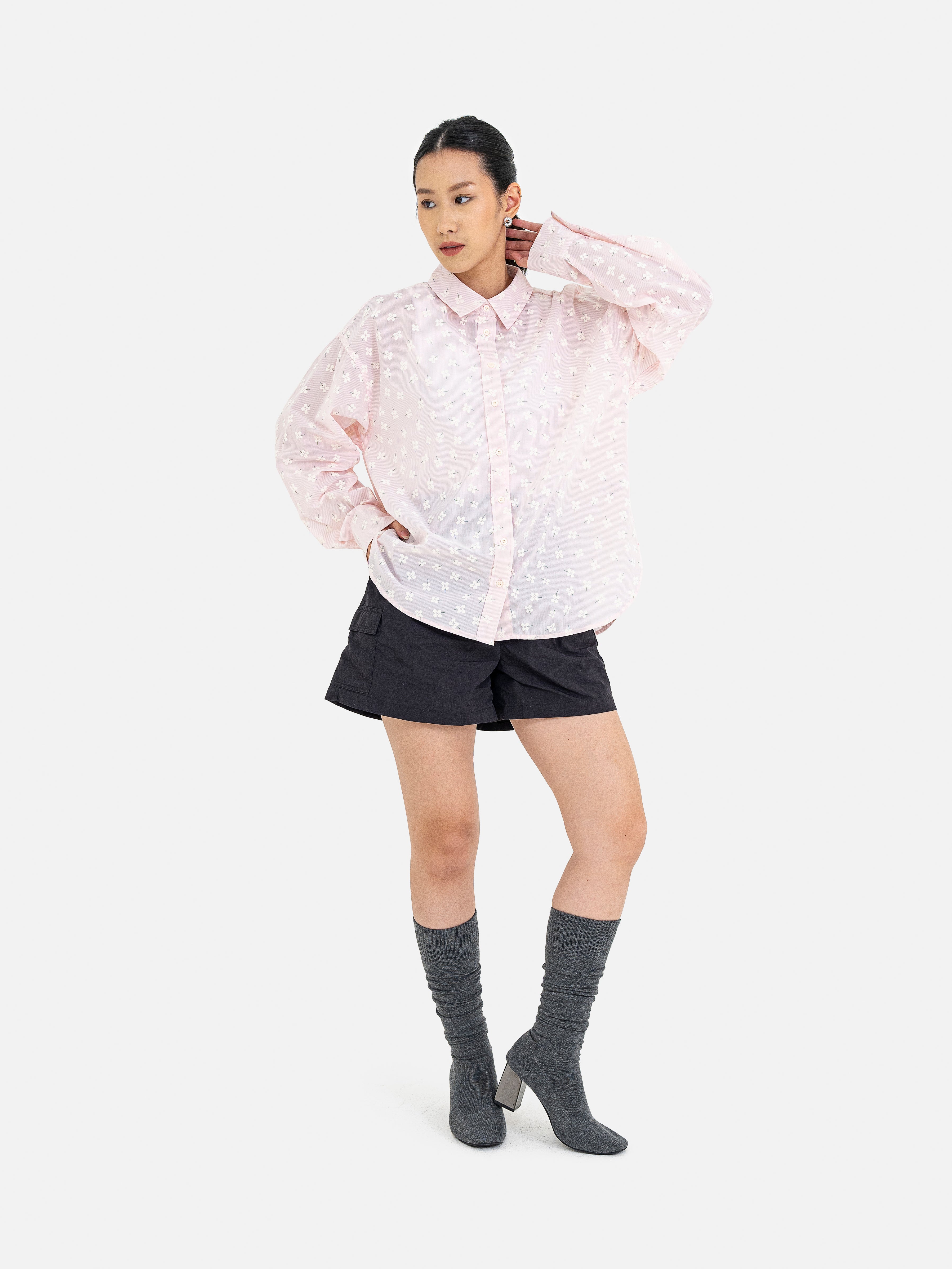 Earth Music ecology Women Sweater Small Beige Metallic