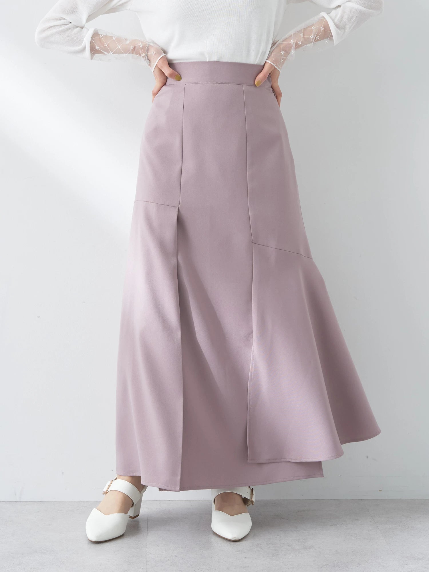 ritsuko karita plain slit&volume dress 1