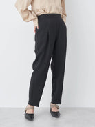 Celana Lipit Tapered Wanita Seiritsu Pants